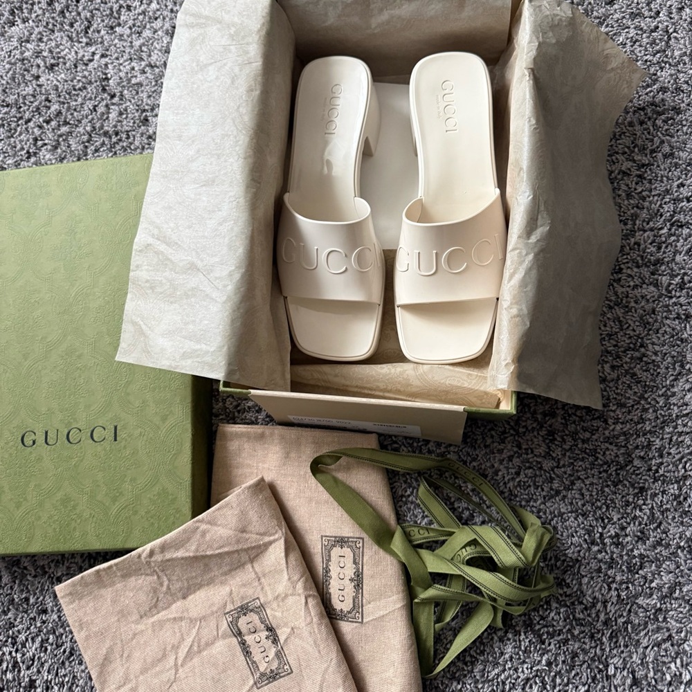 Gucci Cream Embossed Logo Slide Sandals - Picture 8 of 16